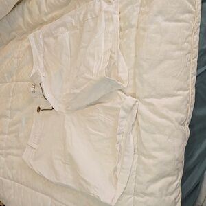 White shorts size 10 mid rise  midi short 7" inseam